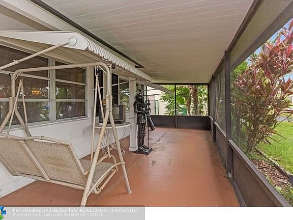 3rd image of 9415 NW 72nd St