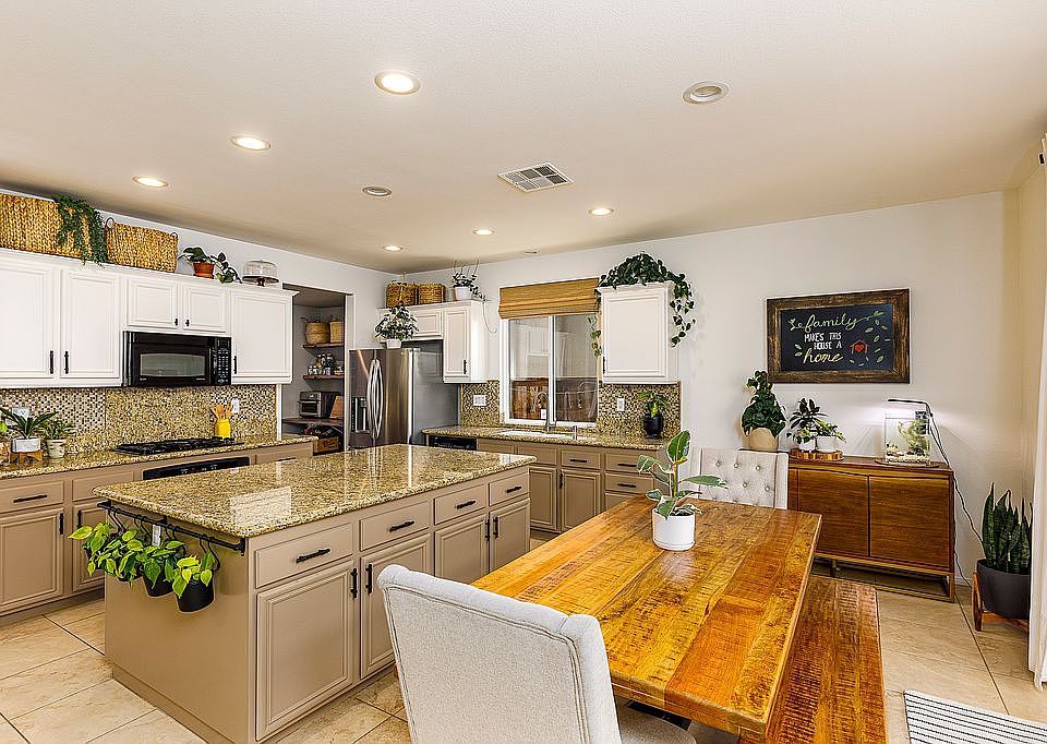 2nd image of 29508 Camino Cristal