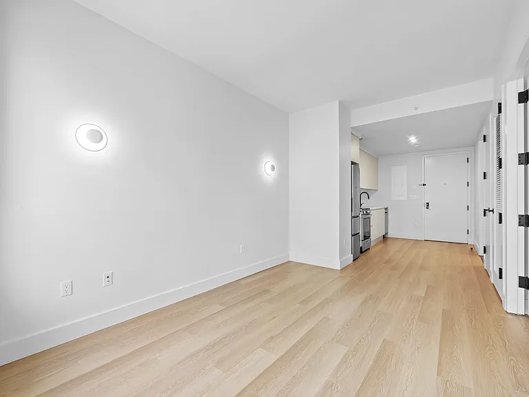 130 Hope St #514 — Photo 3