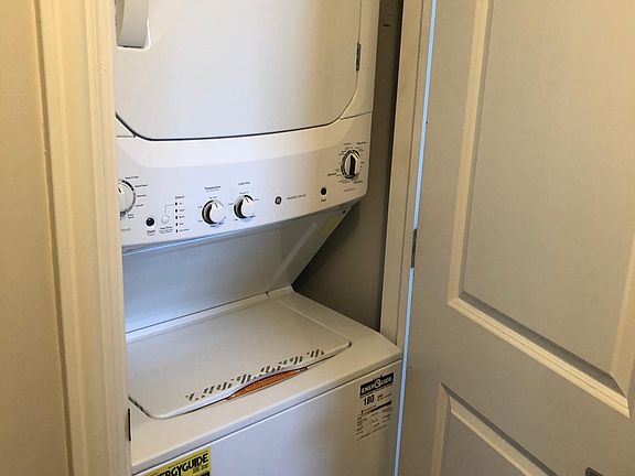 4th image of 735 N Monticello Ave #2