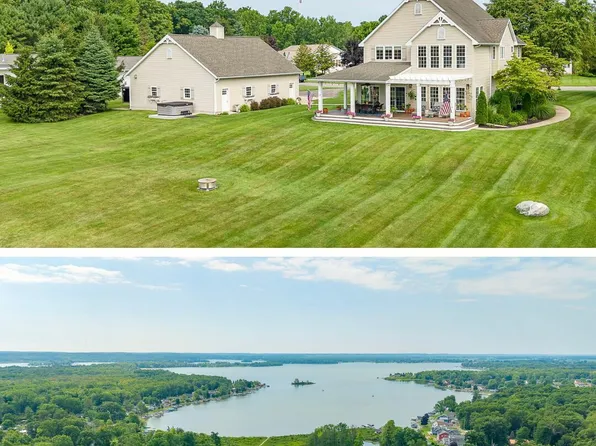 12409 Bayview Dr, Wayland, MI 49348