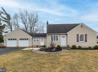 21 Miles Rd, Ivyland, PA 18974