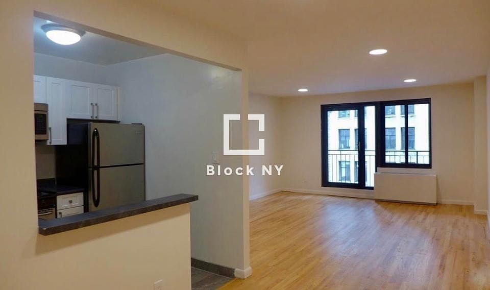 1st image of 8 E 16th St APT 2