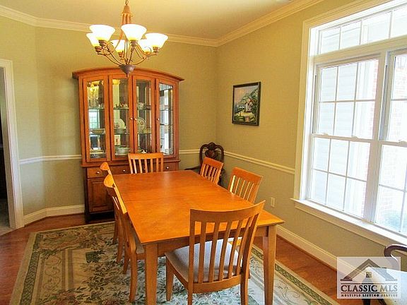 3rd image of 110 Sagewood Dr