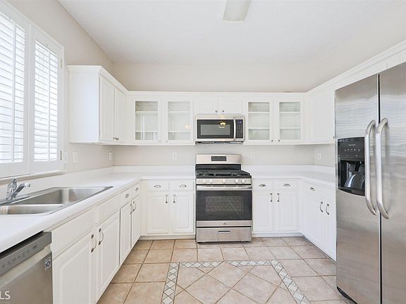 5th image of 2814 Priestcliff Dr SE