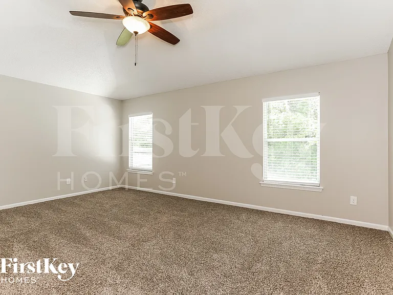 2563 Watermill Dr — Photo 9