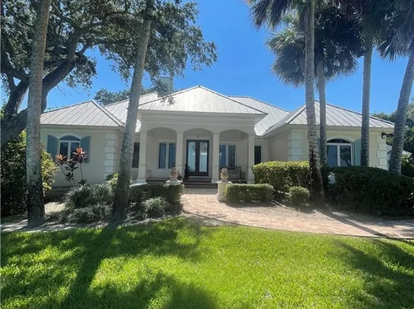 13885 N Indian River Dr, Sebastian, FL 32958