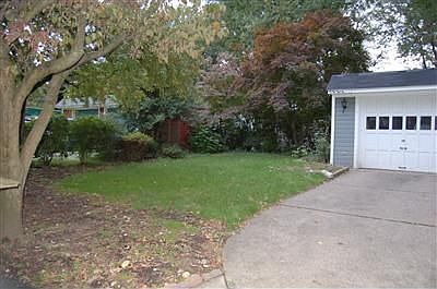3rd image of 2814 Gasser Blvd