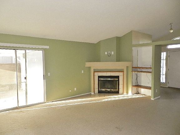 2nd image of 20041 Cottonwood Dr