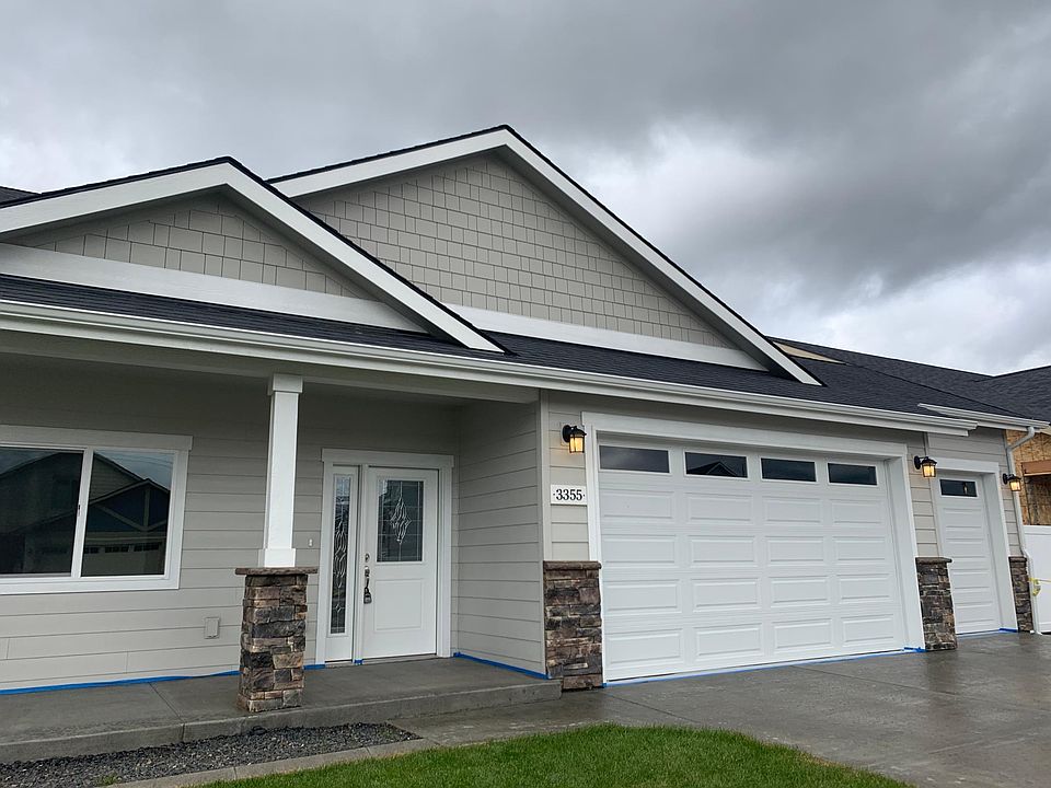 Front covered porch, driveway parking. BRAND NEW BUILD!