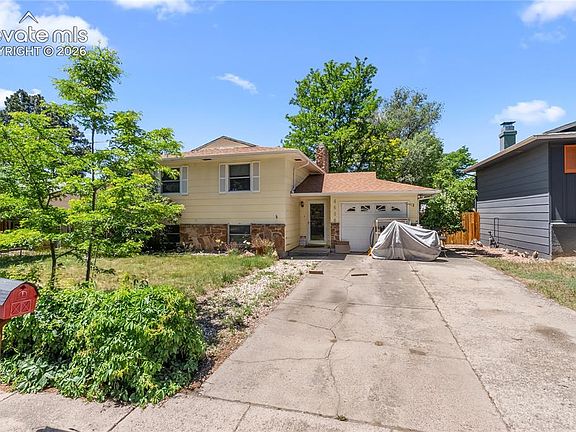 2nd image of 4606 La Cresta Dr