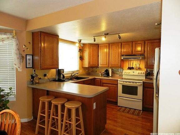 4th image of 9870 S Birnam Woods Way