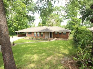 9555 E Damuth Dr, Baton Rouge, LA 70815