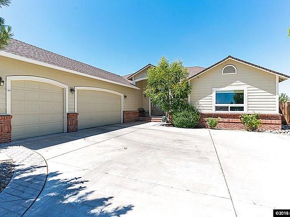 2nd image of 1274 N Santa Barbara Dr