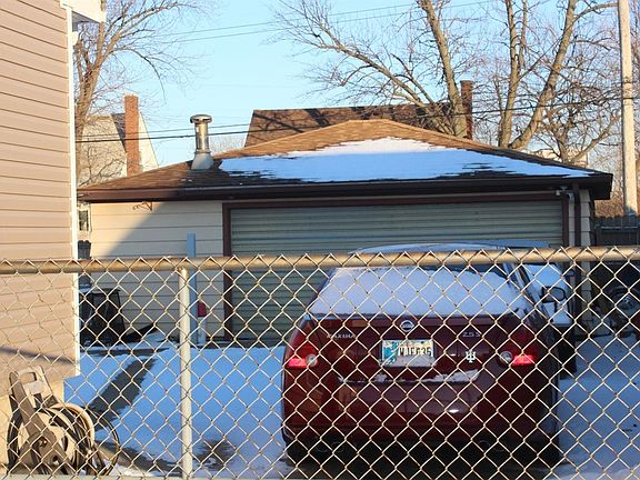 4th image of 5435 Reading Ave