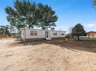42 Elias Rd, Los Lunas, NM 87031