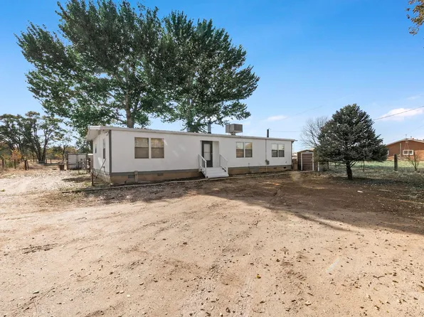 42 Elias Rd, Los Lunas, NM 87031