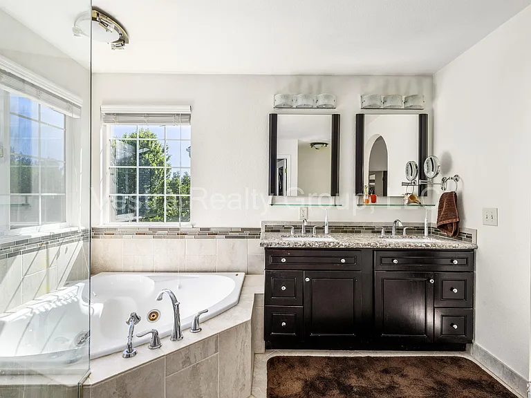 2157 Maples Pl — Photo 36
