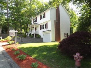 30 Bayberry Ln, Tewksbury, MA 01876