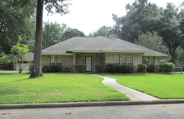 1st image of 3824 Timberwood Dr