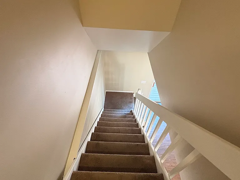 1546 S Ouray Cir #B — Photo 17