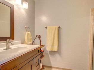 2568 Lausanne Cir, Medford, OR 97504