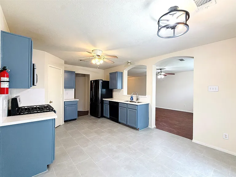 20423 White Poplar Dr — Photo 6