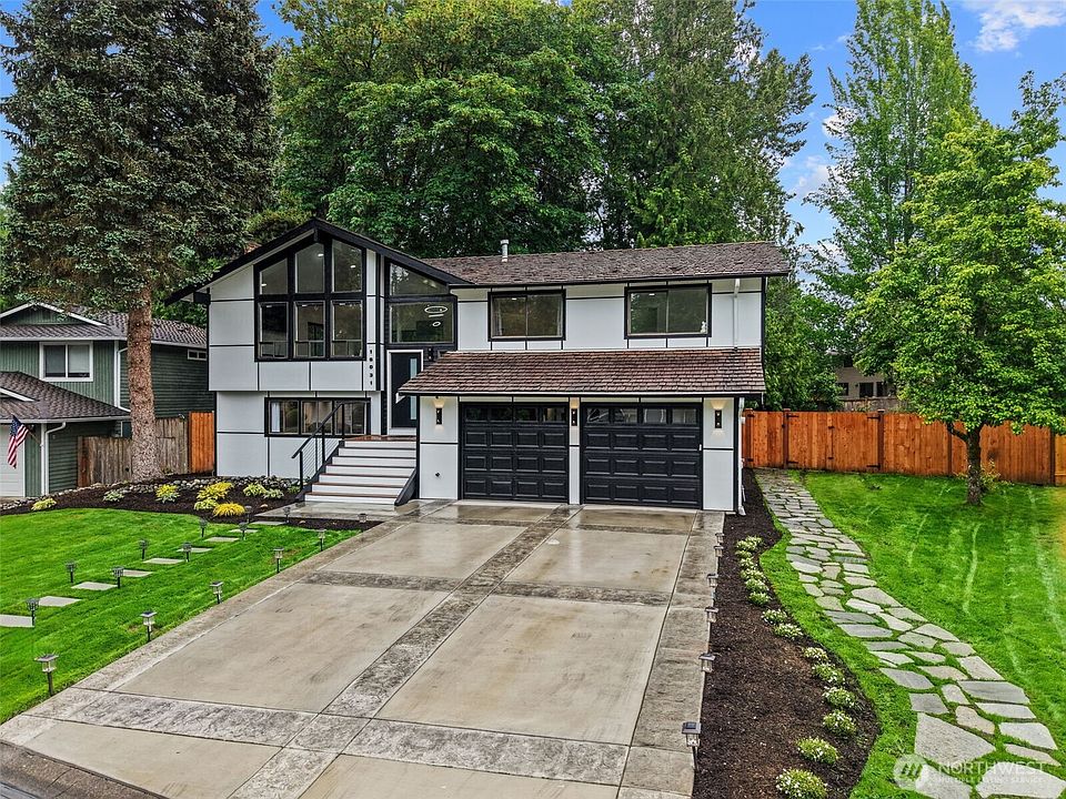 1st image of 16031 SE 167th Place