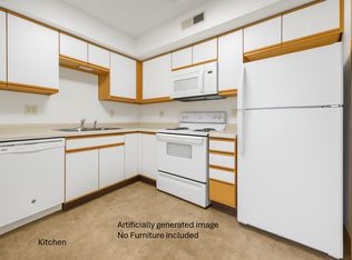 50 Zeller Xing APT 104, North Liberty, IA 52317