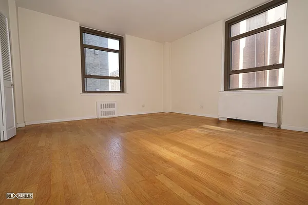 Rented by Citi Habitats | media 11