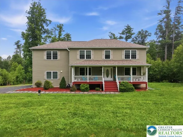 5032 Custard Rd, Stroudsburg, PA 18360