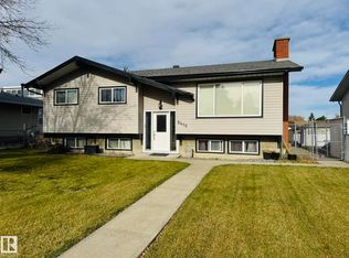 8416 145th Ave NW, Edmonton, AB T5E 2J2