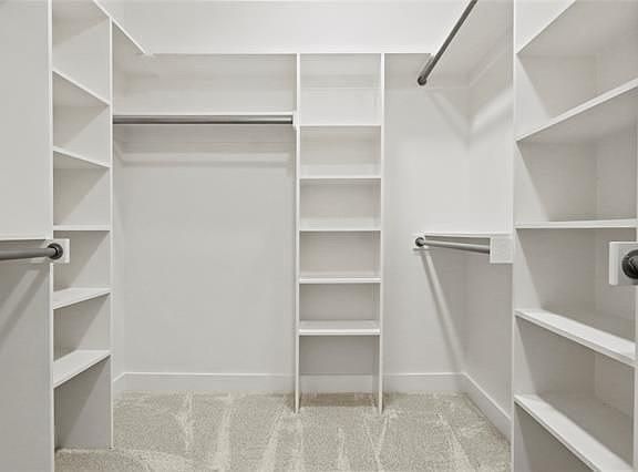 3rd image of 183 S Prairie Ave #3