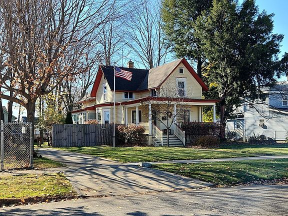 4th image of this home