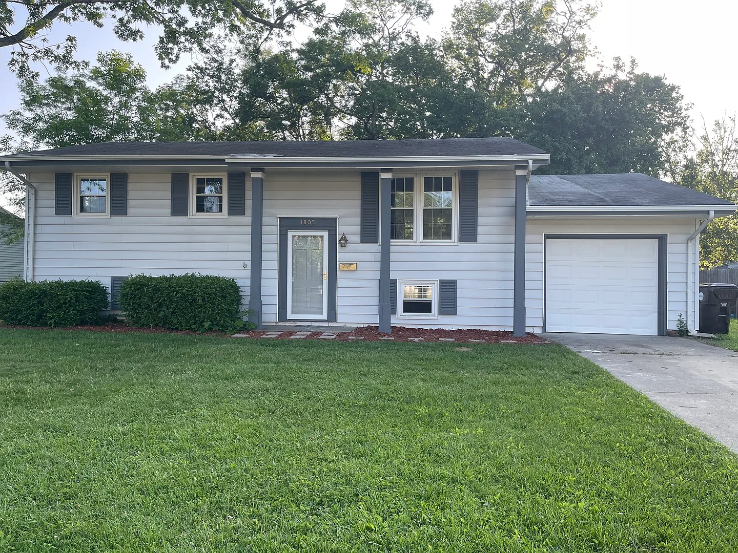 1805 Eater Dr photo 1