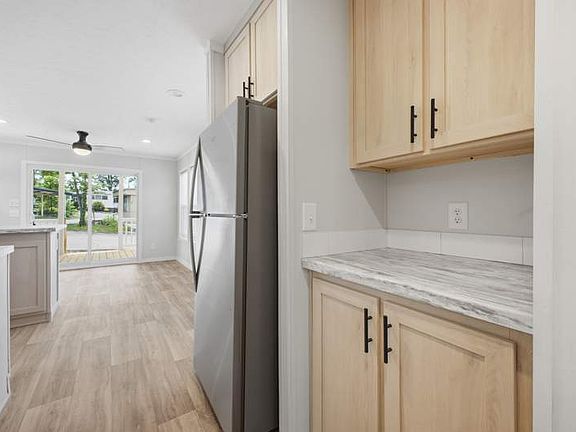 5th image of 54 Chestnut Path Ln