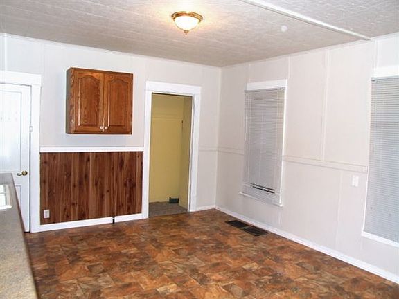 other view of kitchen