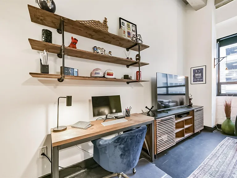 705 Main St #321 — Photo 22