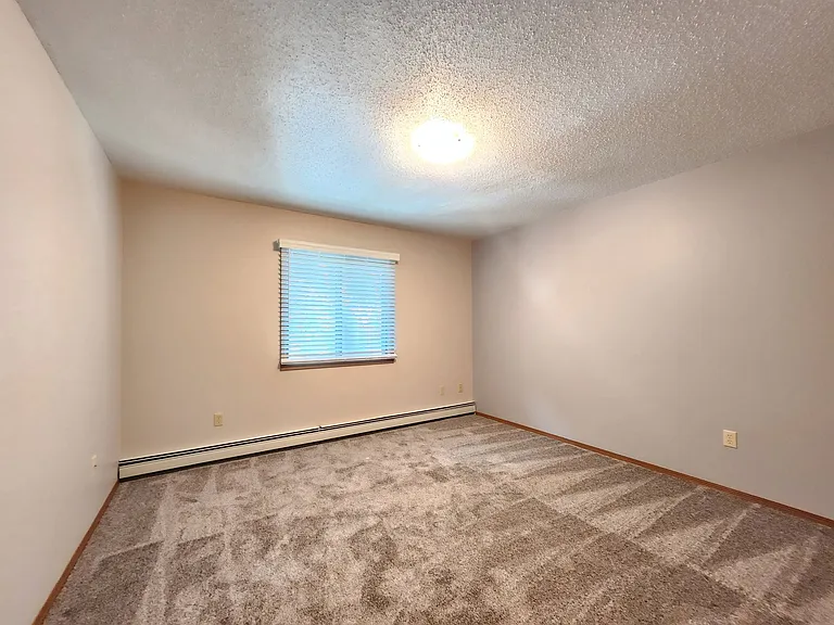 Marion Park II Apartments — Photo 6