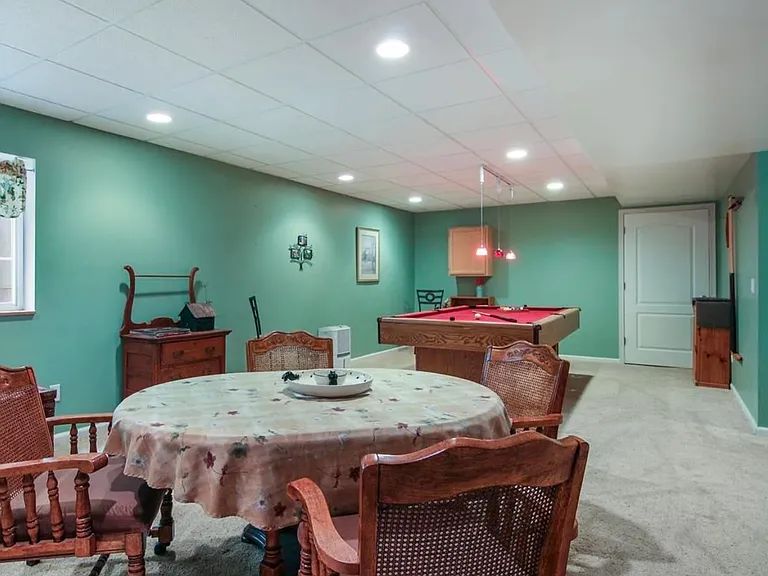 50 Pleasant Ln — Photo 14
