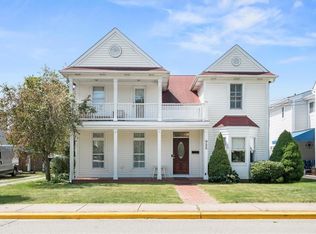 925 Riverside Dr, Beaver, PA 15009