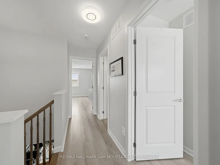 302 Drumlish Ln — Photo 23