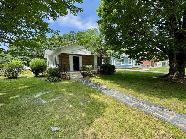 1101 Forrest St, High Point, NC 27262