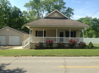 417 Dorris Heights Rd, Harrisburg, IL 62946