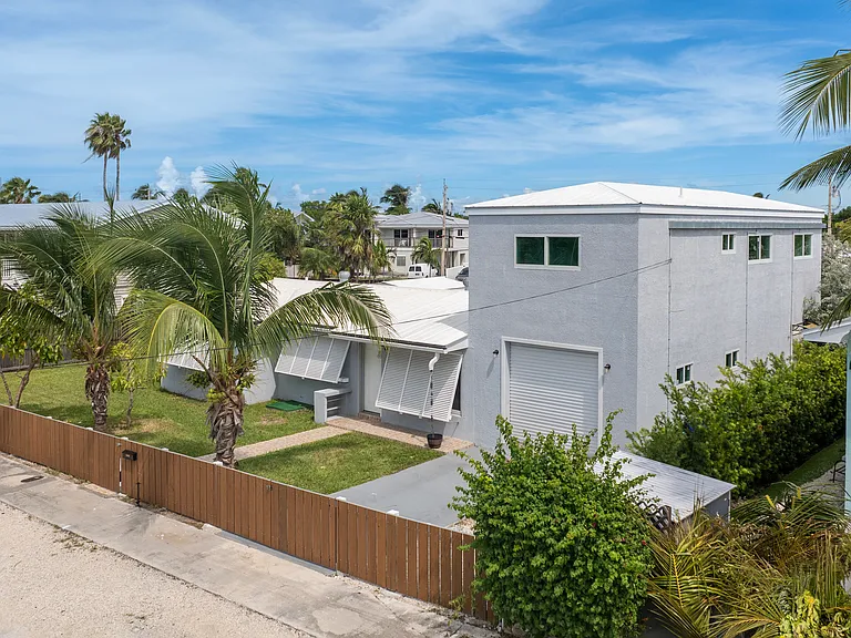 1609 Trinidad Dr — Photo 26