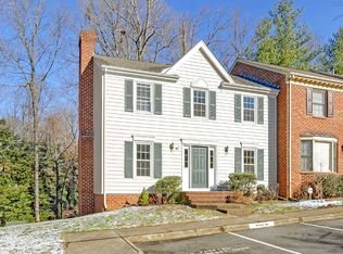1018 Huntwood Ln, Charlottesville, VA 22901