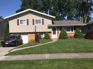 223 Trails End, Oregon, OH 43616