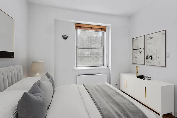 Rented by Compass | media 10