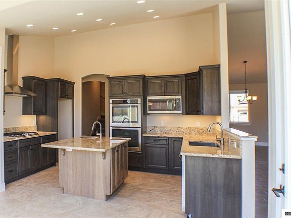 2nd image of 1049 Rocky Terrace Dr