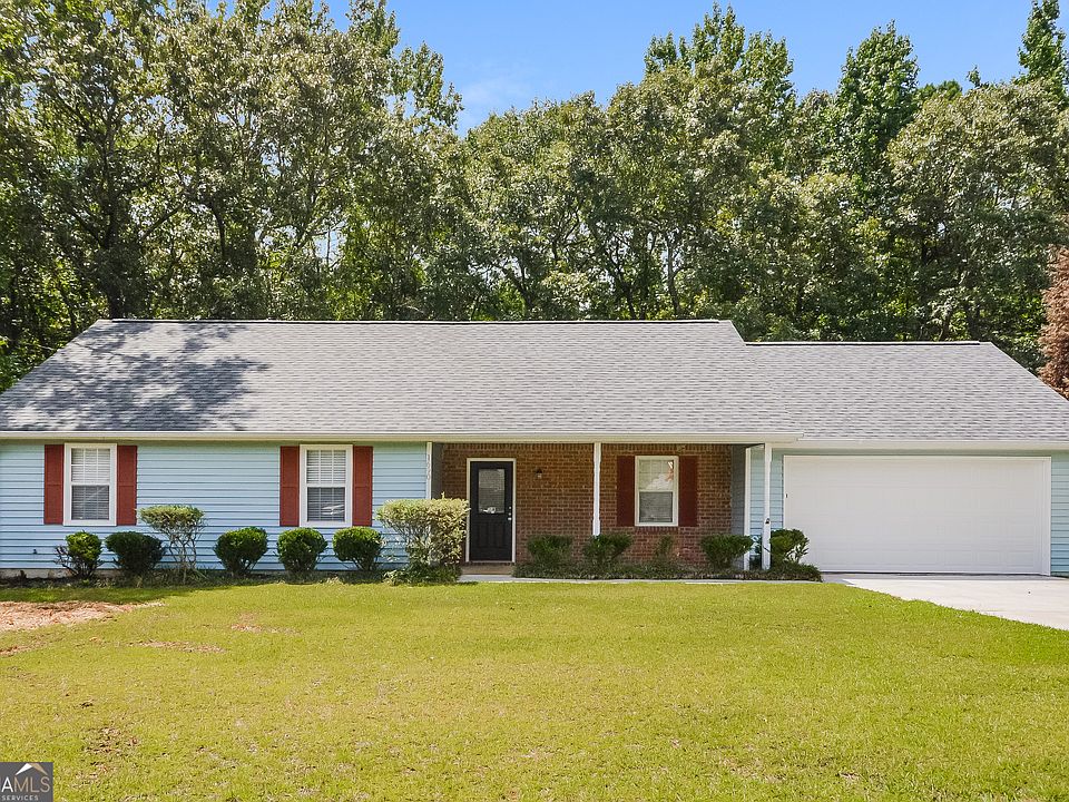 1st image of 1690 Hidden Shoals Dr